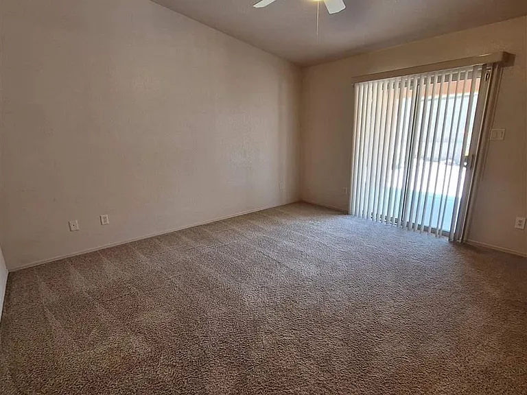 11785 E 28th Pl — Photo 12
