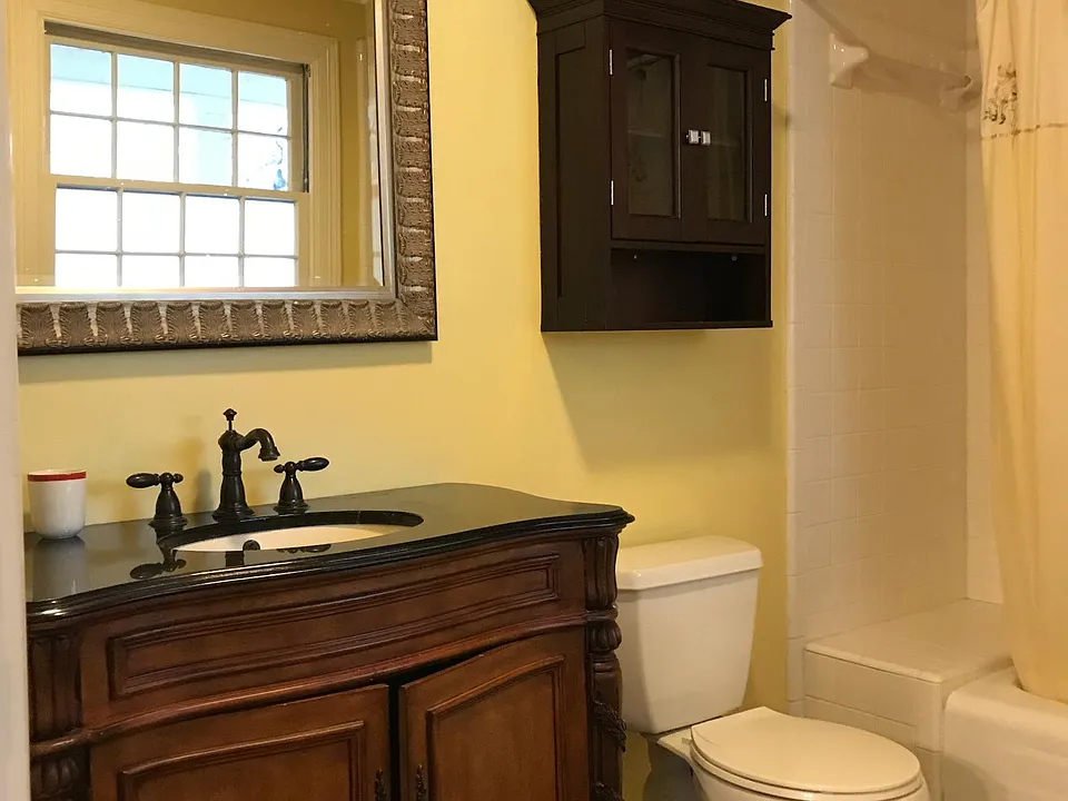 Bath in Rm. 1