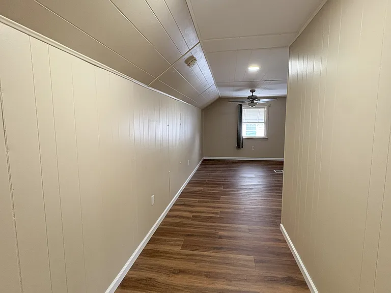 159 Leonore Rd — Photo 12