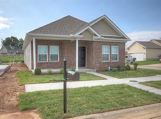 185 Ridge View Rd, Versailles, KY 40383