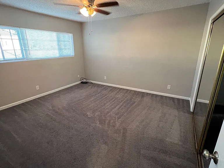 5139 Live Oak St #12 — Photo 12