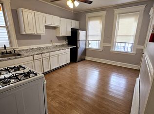 905 Hunterdon St #2H, Newark, NJ 07112