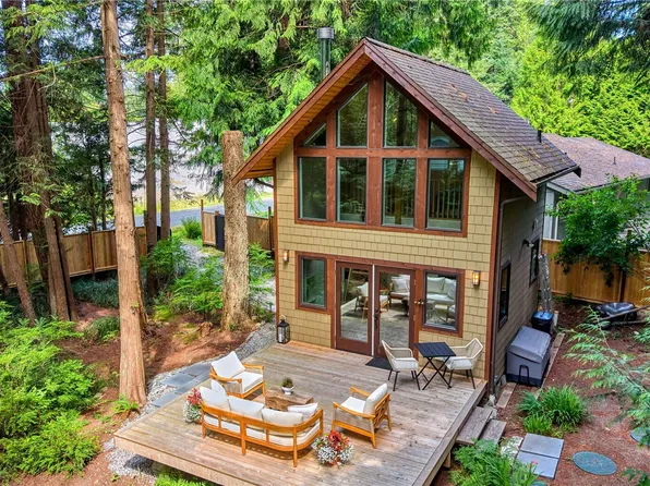 256 Windsor Drive, Point Roberts, WA 98281