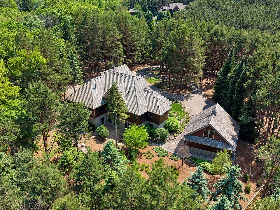 1st image of 2289 Northridge Avenue Cir N