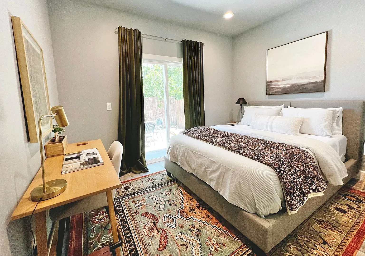 Cute as a Bug! Occupied 2/1. Please reference ad for viewings. — Photo 4