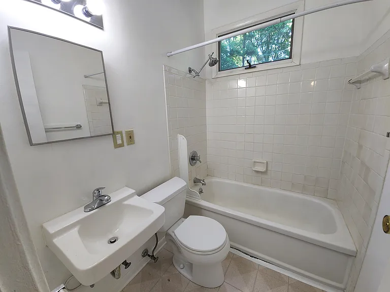 1508 E Sugnet Rd — Photo 11