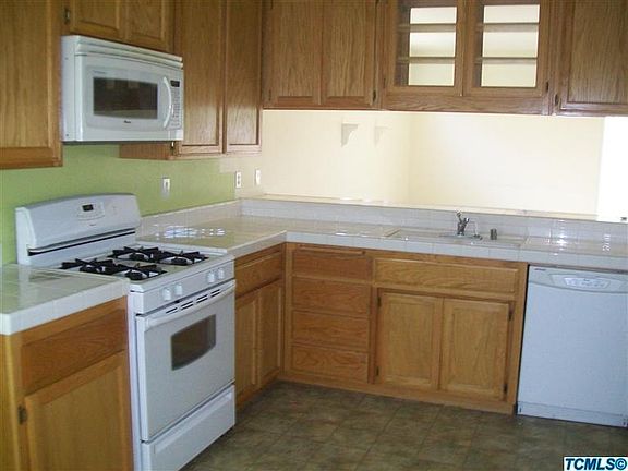 2nd image of 757 W Anissa Street