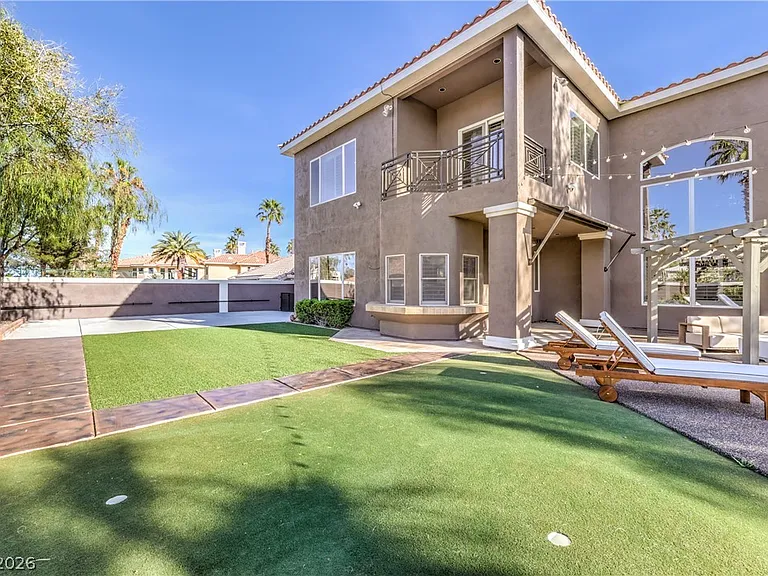 7520 Captains Harbor Dr — Photo 17