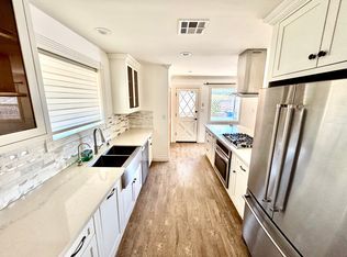 11426 Collett Ave, Granada Hills, CA 91344