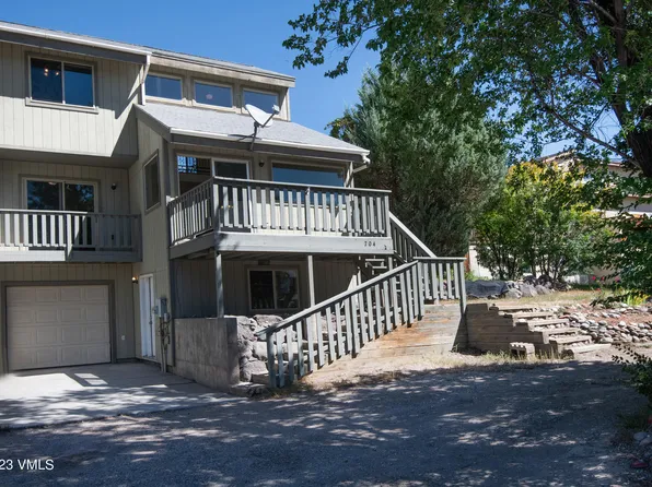704 Meadow Ct APT B, Gypsum, CO 81637