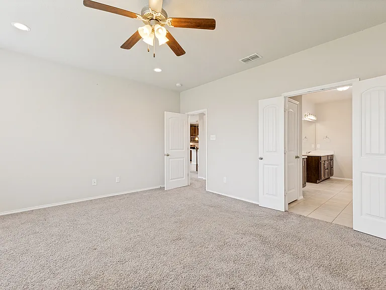 4400 Horsemint Cv — Photo 10