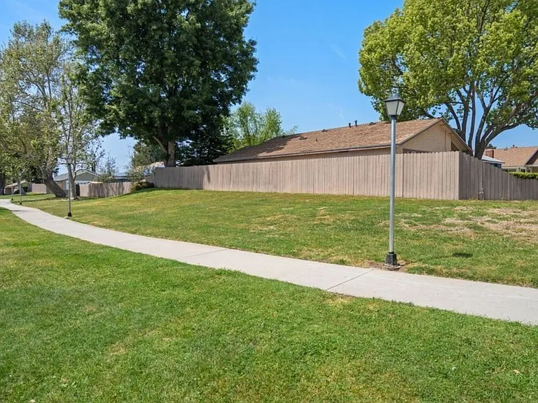 4335 Fireside Ln — Photo 27