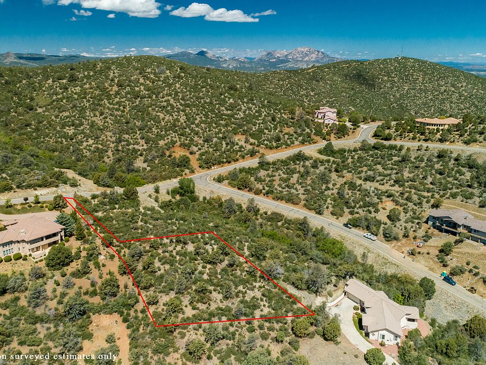 1st image of 676 W Lee Blvd