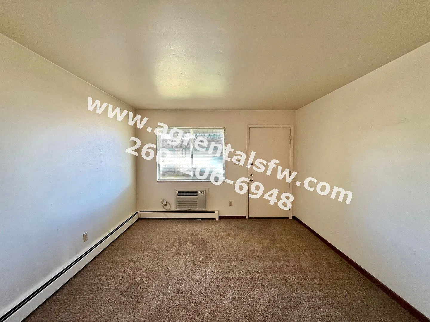 901-931 West Brookwood Court — Photo 3