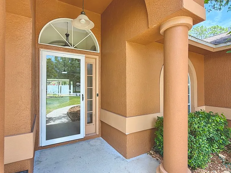 5360 N Lake Burkett Ln — Photo 2