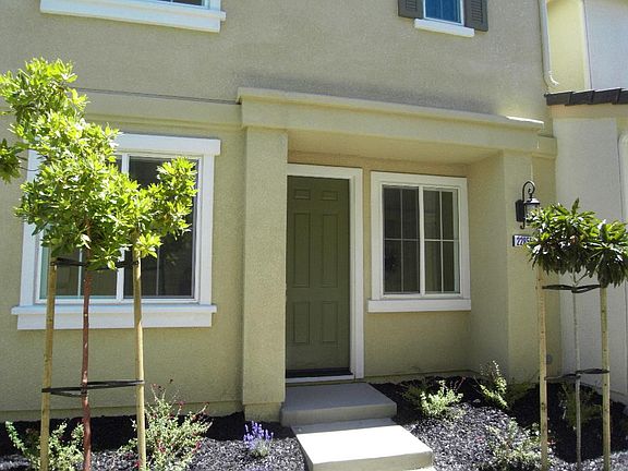 3rd image of 22856 Amador St