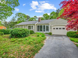 59 Beverly Rd, West Yarmouth, MA 02673
