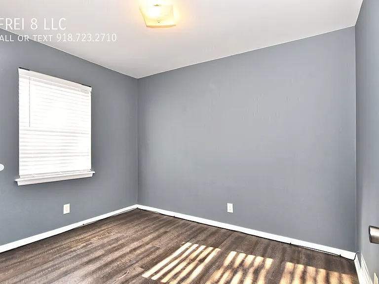 12610 E 18th Pl — Photo 11