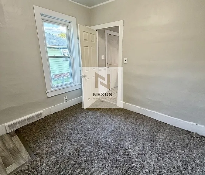 13210 Carrington Ave — Photo 7