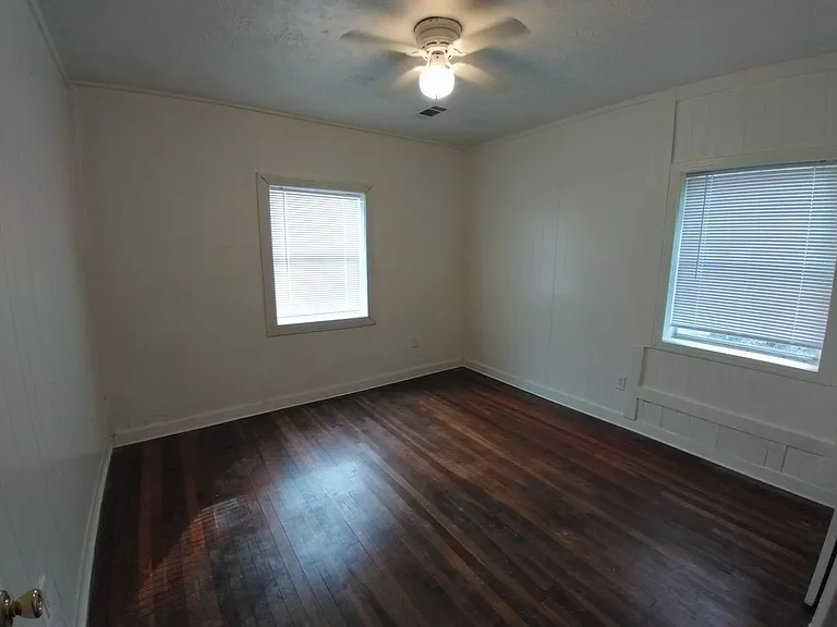 816 Bilbo St — Photo 7