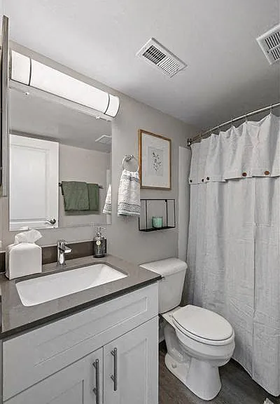 Residences at Grand Blanc Apartments - Grand Blanc, MI — Photo 15