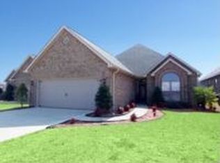 524 Eagle Springs Dr, Centerville, GA 31028