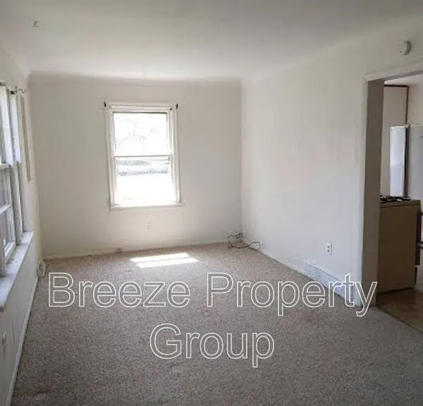 3405 Beaumont Dr — Photo 4