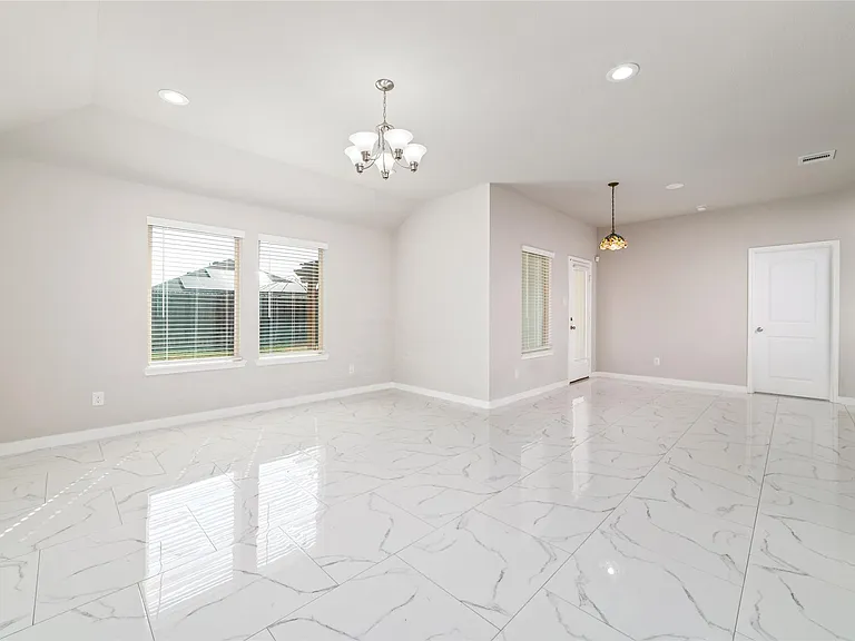 5502 Creekside Ridge Trl — Photo 16