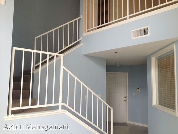 4th image of 425 E Ocean Blvd Unit 410