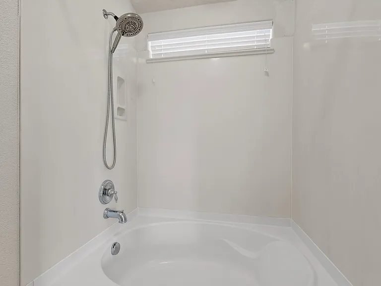 2323 Margarita Dr SE — Photo 28