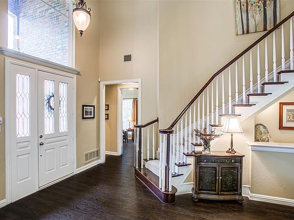 3rd image of 8312 Coral Dr