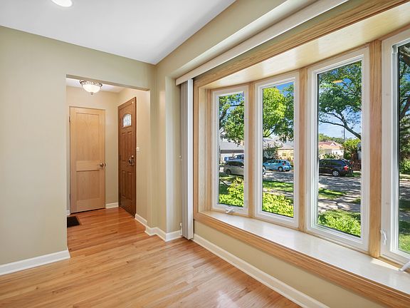 2nd image of 6132 N Odell Ave