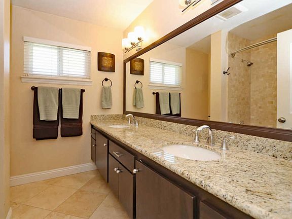 5th image of 3606 N Mountclef Blvd