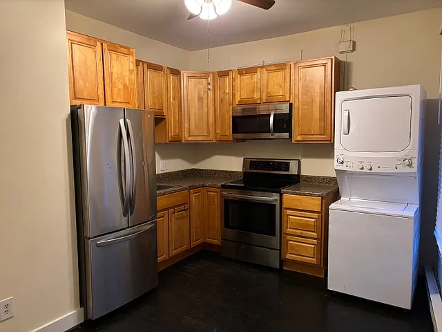 169 W All Saints St #1 — Photo 4