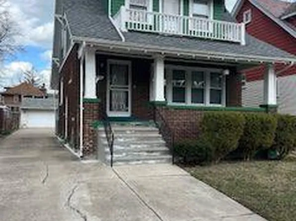 604 Chalmers St, Detroit, MI 48215