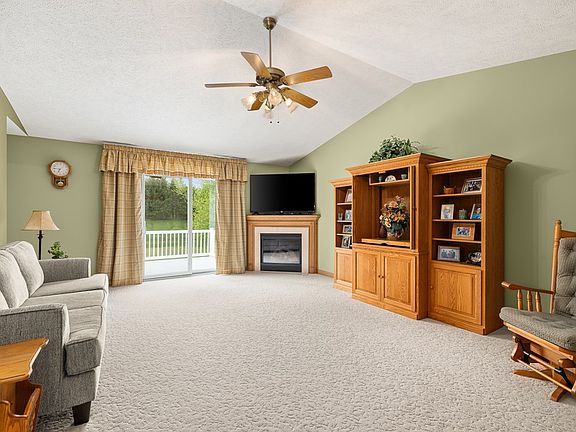 2nd image of 294 W Durbin Cir