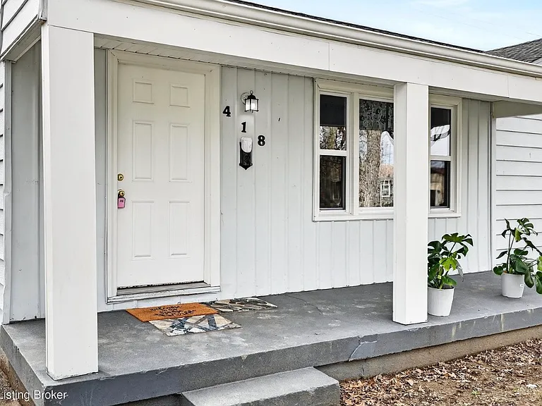 418 W Southside Ct — Photo 2