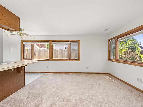 5th image of 1530 E Morgan AVENUE