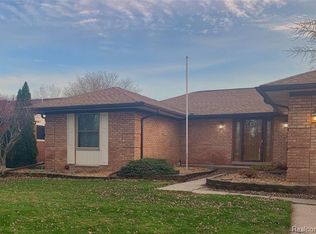 44029 Hanford Rd, Canton, MI 48187