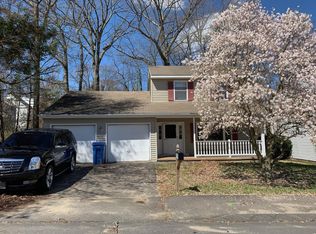 93 Brentwood Ave, Waterbury, CT 06705