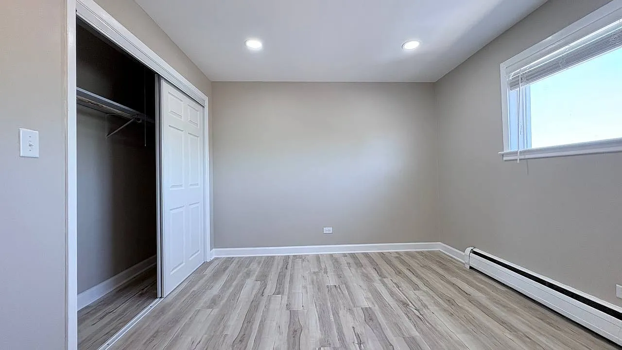 1 bed, 950 sqft, $1,495 — Photo 3