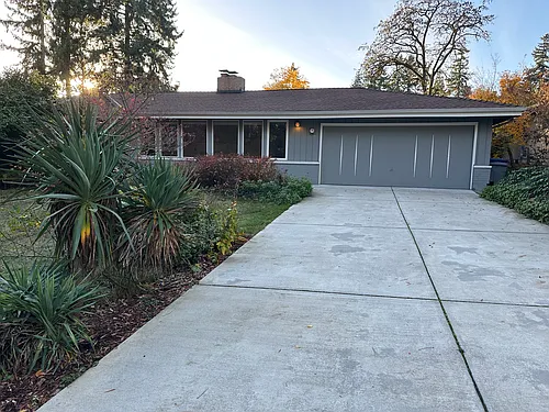 2447 127th Ave NE Photo 1 2447 127th Ave NE Photo 1