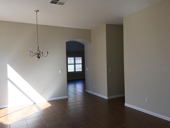 2nd image of 5425 Silvervale Ct