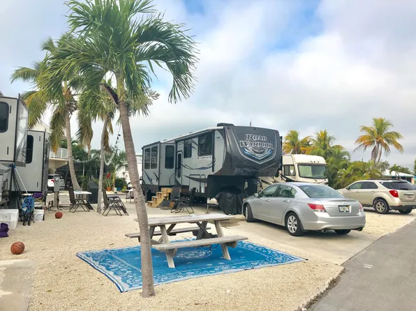 701 Spanish Main Dr #302, Cudjoe Key, FL 33042