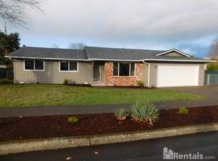 363 W Hollister St, Stayton, OR 97383