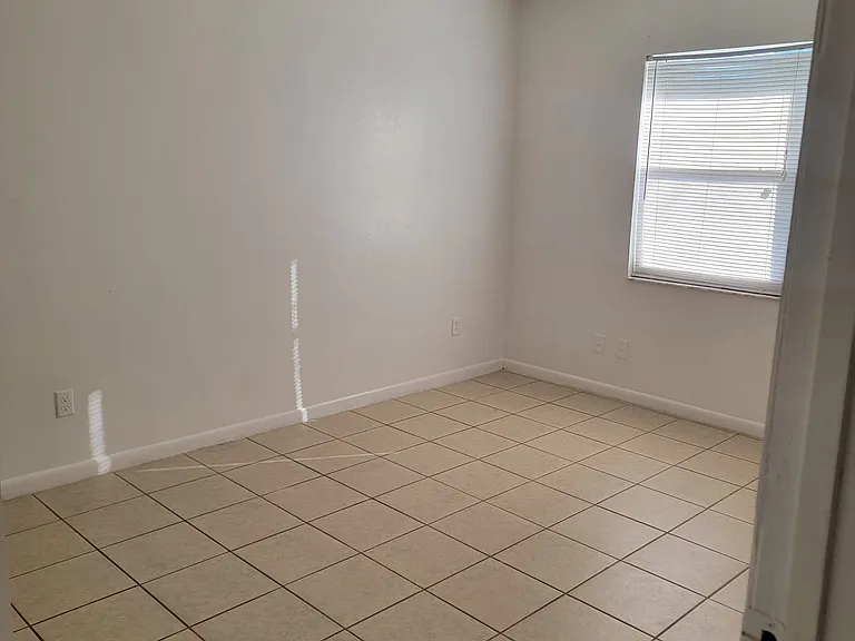 349 Denton Ave #B — Photo 5