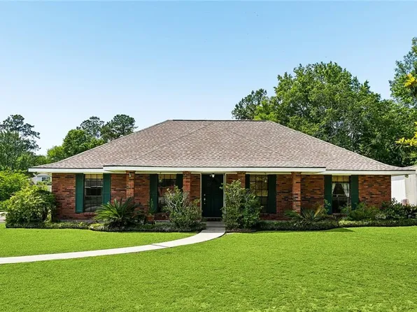 912 Beau Chene Dr, Mandeville, LA 70471