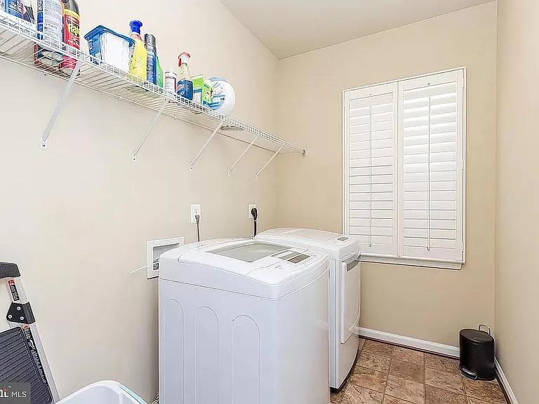 113 Setting Sun Ct — Photo 25