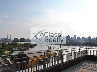 1107 30th Rd #B, Astoria, NY 11102