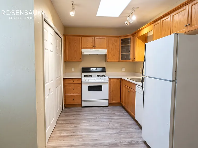 8430 E Leigh Dr #A — Photo 4